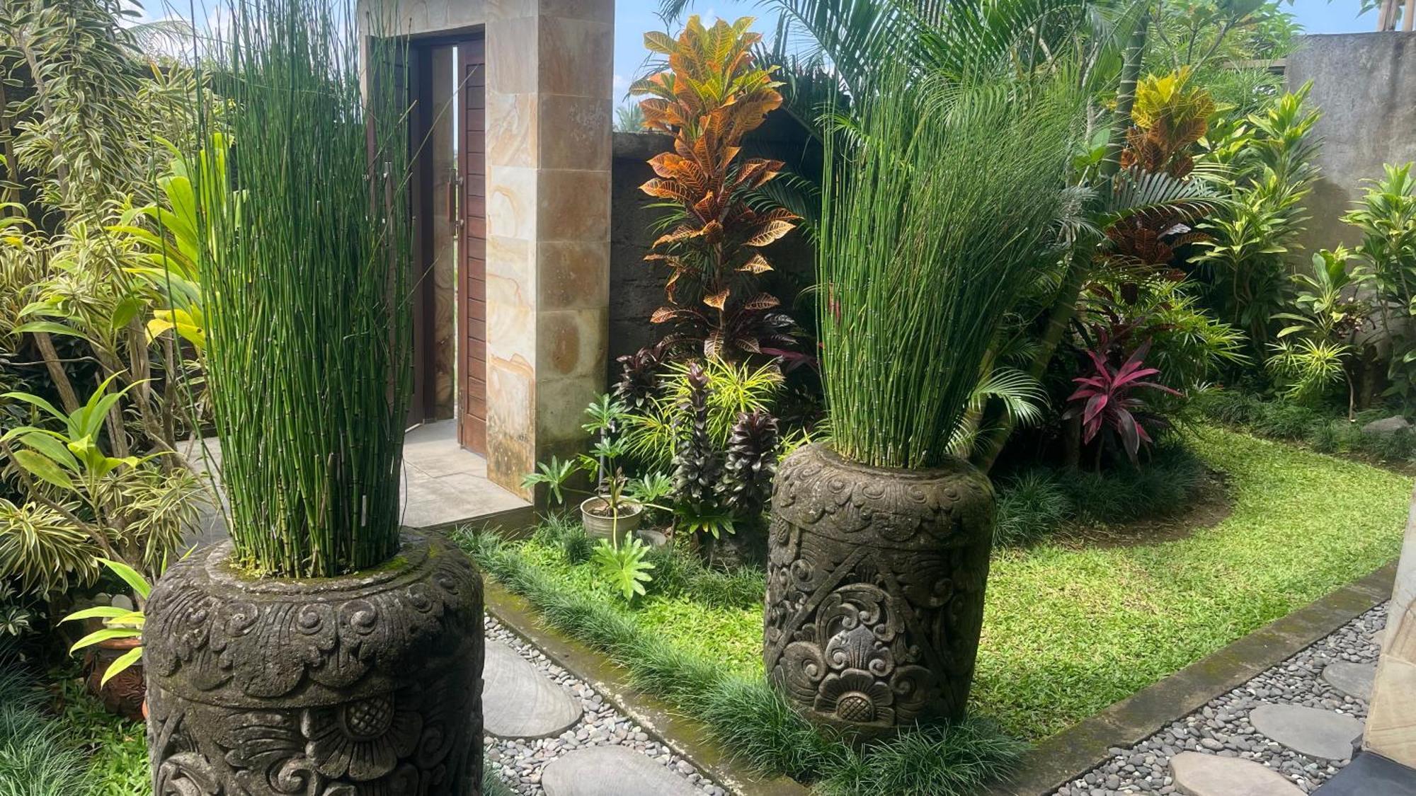 Heaven Villa Ubud Exterior photo